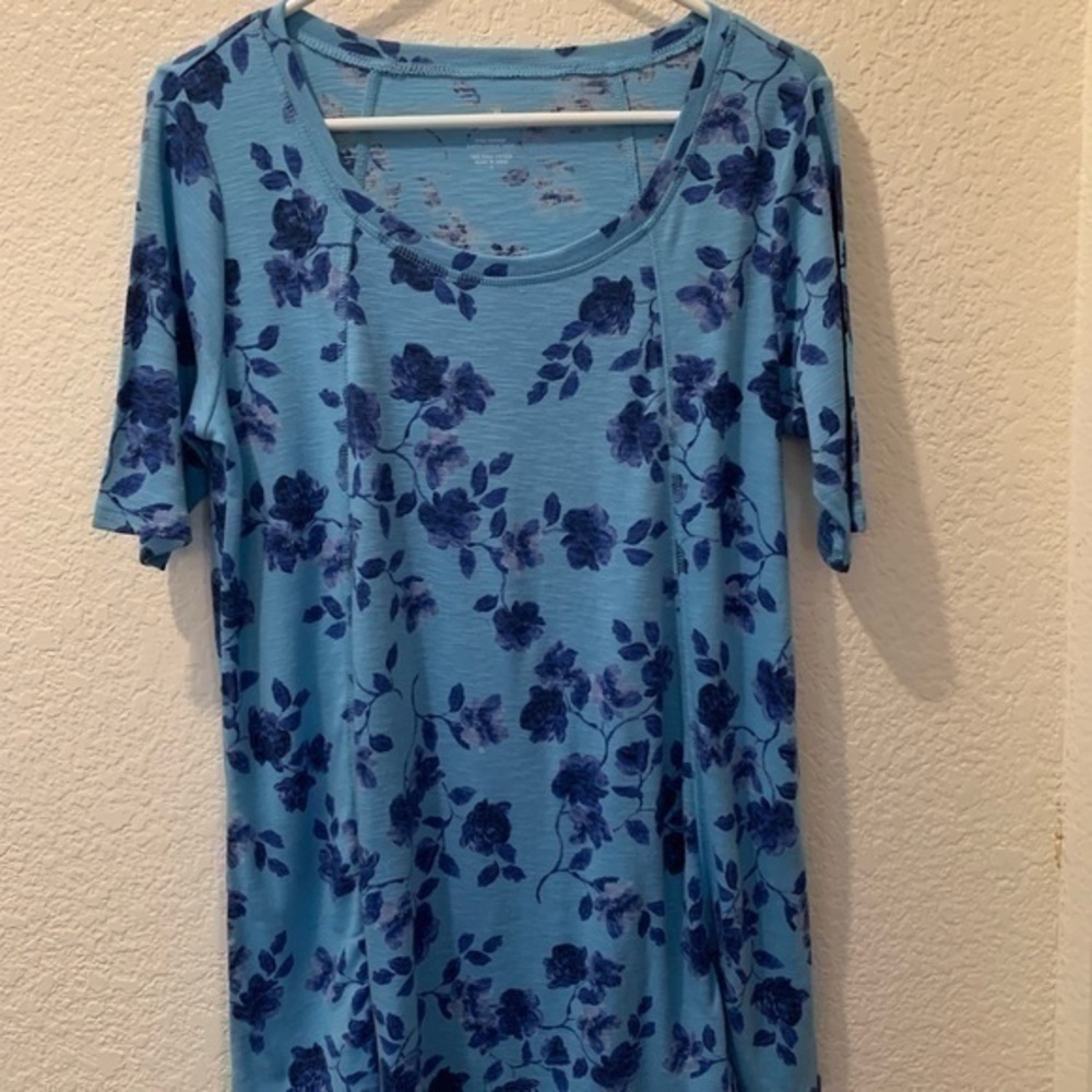 J Jill Pima Cotton floral top - Picture 5 of 10